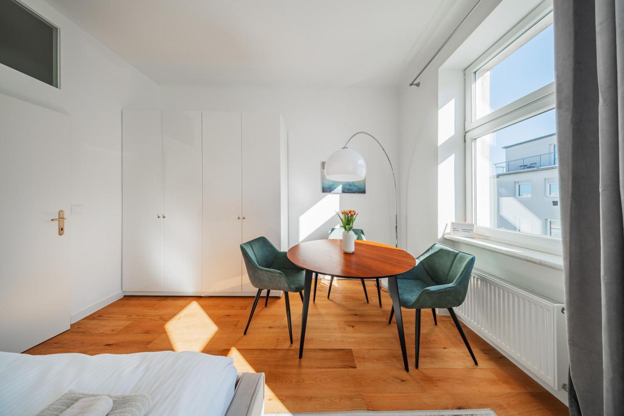 Sonnige Altbauwohnung Nahe Wien Hauptbahnhof Exterior foto